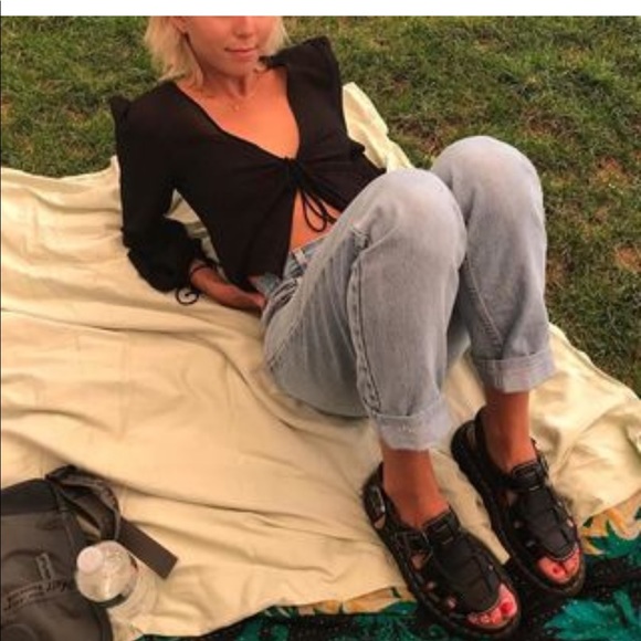 dr martens fisherman sandals
